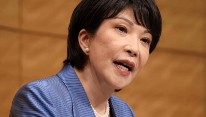 中方打出琉球这张牌，日本上下顿时“哑火”，高市早苗根本不敢接招，外交部回应一针见血