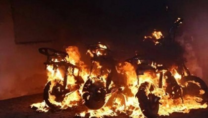 仅仅30秒,男子全身烧伤90%!别再这样充电!