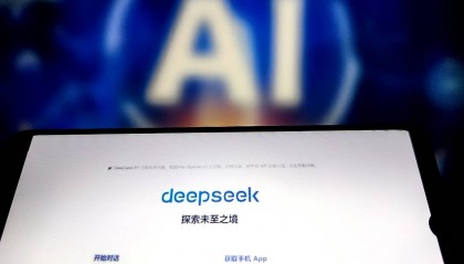 文科教授谈AI加速文科之死,会“死”的本来就该淘汰