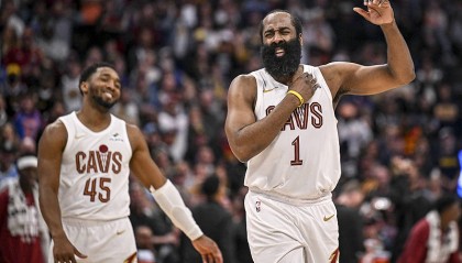 NBA丨哈登连续发挥高水平令骑士如虎添翼