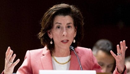 美撤销对华半导体出口许可,中国再减448亿美元外汇,并转买黄金
