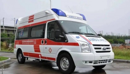 “3公里,1800元”!临终老人“回家路”竟成“黑救护车”的宰客路