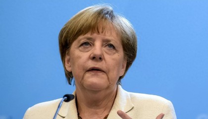 71岁默克尔重出江湖，就欧洲形势指点迷津，要学会拒绝美国！中国最期待的局面出现