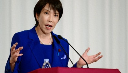 高市早苗出局，党内政变开始！石破茂傻眼：日本这烂局最终还是得他来收拾