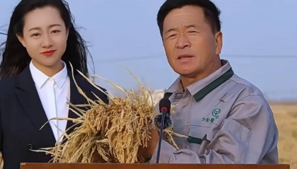 文旅副局长被质疑“太年轻”“太好看”，咋回事？