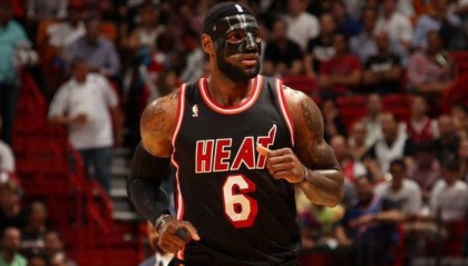 詹姆斯的内线之路:2011年失利成就热火辉煌时代