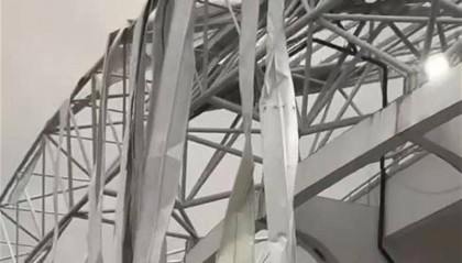 鹰潭一体育场顶部构件被大风吹落，体育局：室内训练不受影响