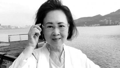 琼瑶今日举行花葬,“最后亲笔信”曝光