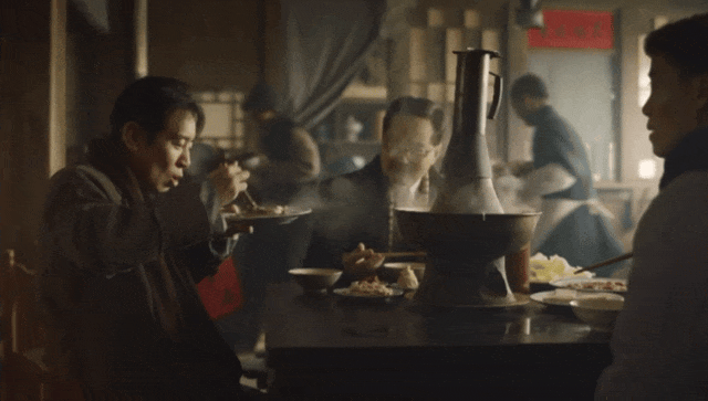 用碗还是用碟吃饭？南北方人吵翻了