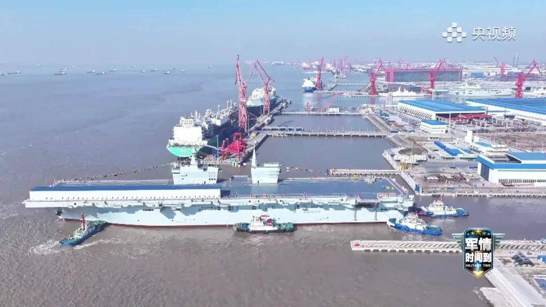 一年服役三艘?076“四川”舰开始试航,是“福建”舰的搭子吗?