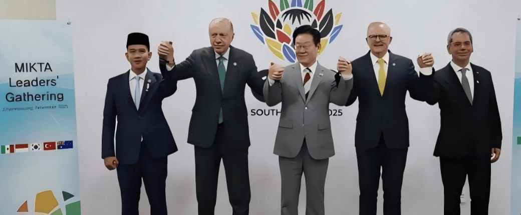 G20峰会开完了，中方专机刚飞走，加拿大总理通知全球，美国时代将结束！