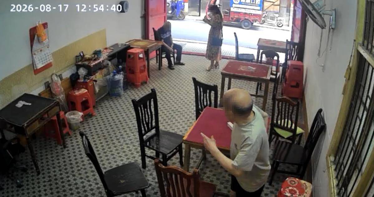 店主帮扶老人赔1.9万：官方两次处理被指欠妥 调解协议曝光